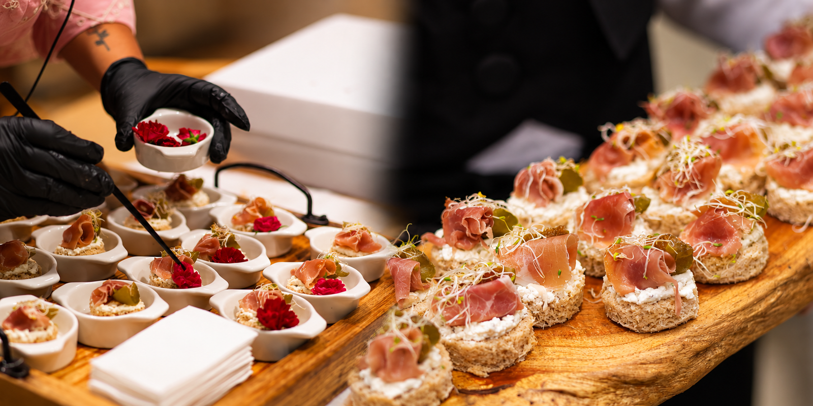 Canapés artesanais em preparo e serviço